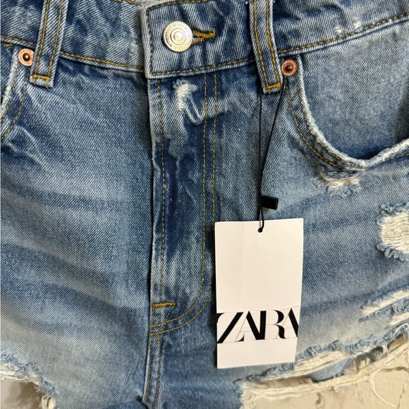 ZARA distressed jean shorts size 34 (US 2) NEW With Tag - Picture 6 of 6